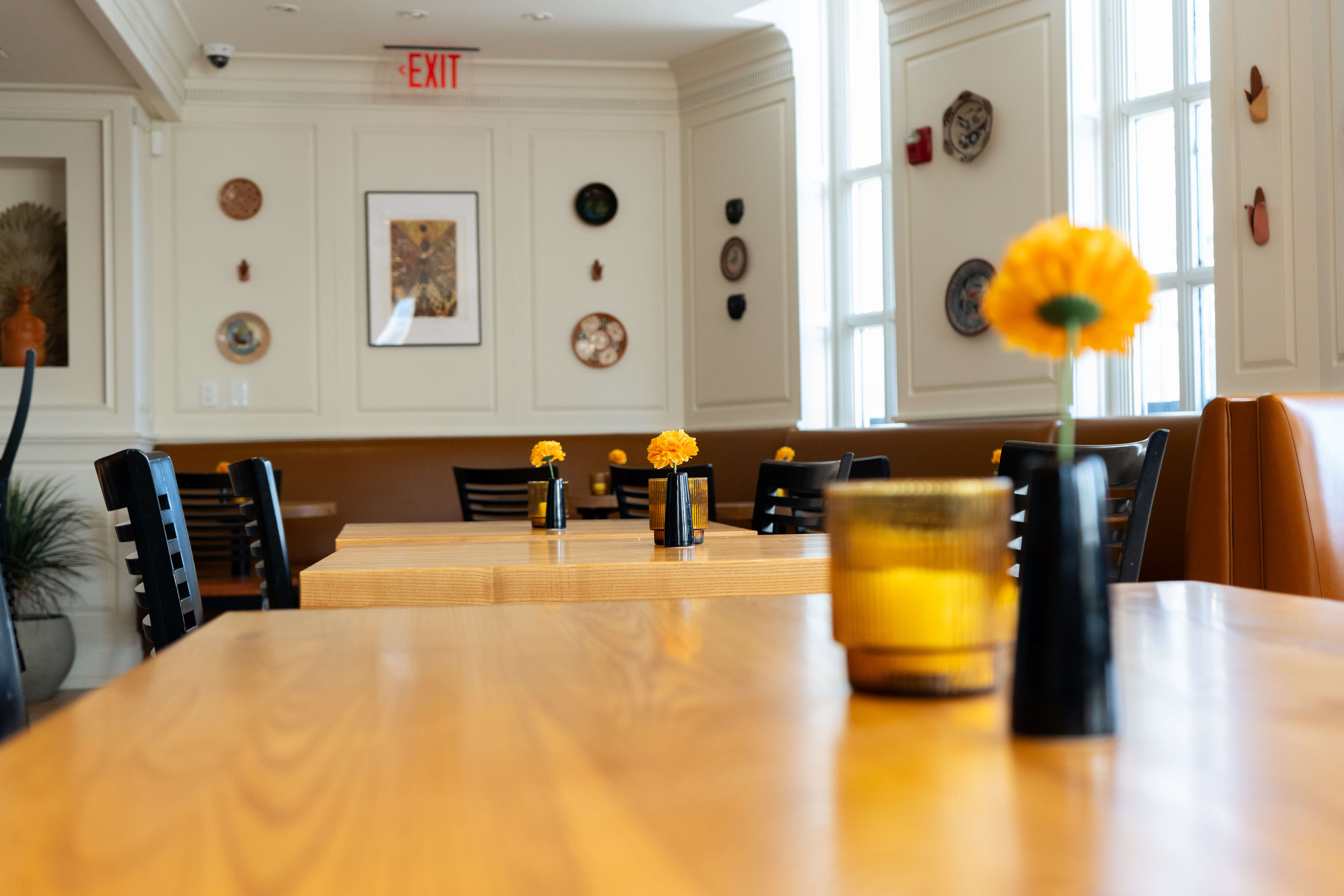 Custom Tables for Oso Felipe Mexican Restaurant Image